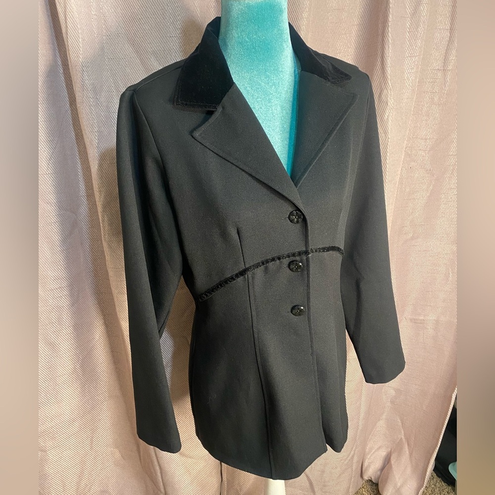 Wrapper: vintage 80s blazer top/mini dress - Picture 2 of 5
